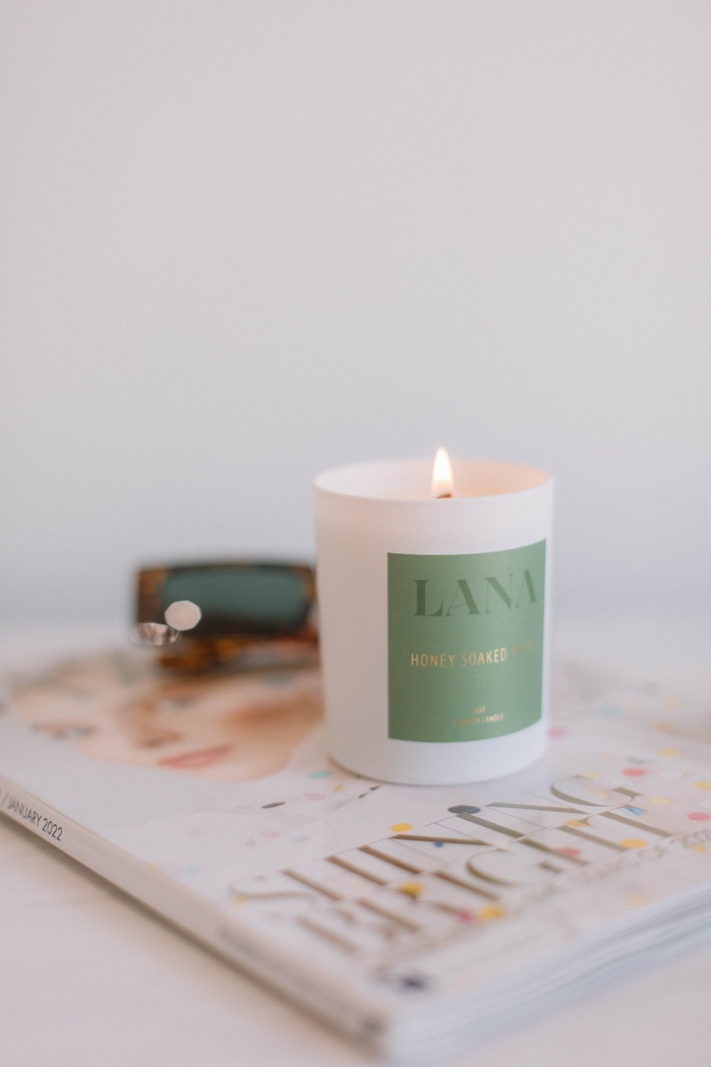 LANA - Honey Soaked Pear - Soy Wax Candle